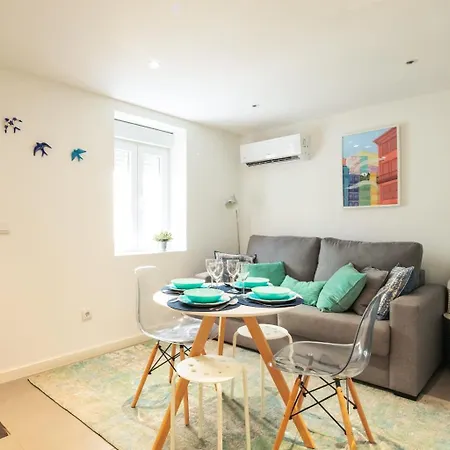 New Bluebell House In Heart Of Dom wakacyjny Porto