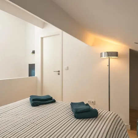New Bluebell House In Heart Of * Oporto