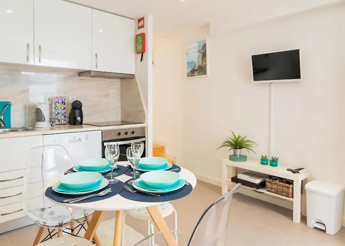 New Bluebell House In Heart Of *