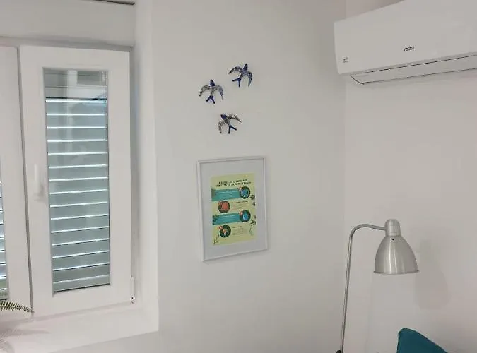 New Bluebell House In Heart Of *