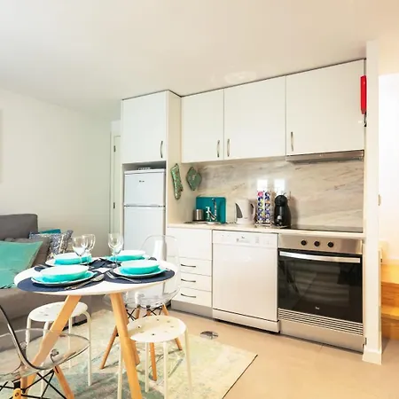 New Bluebell House In Heart Of Porto