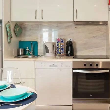 New Bluebell House In Heart Of Holiday home Porto